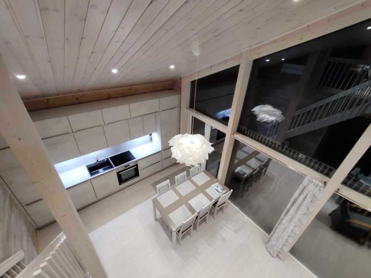 Villa Sirius Sieri, Nice Log-Cottage By The Lake 로바니에미 외부 사진