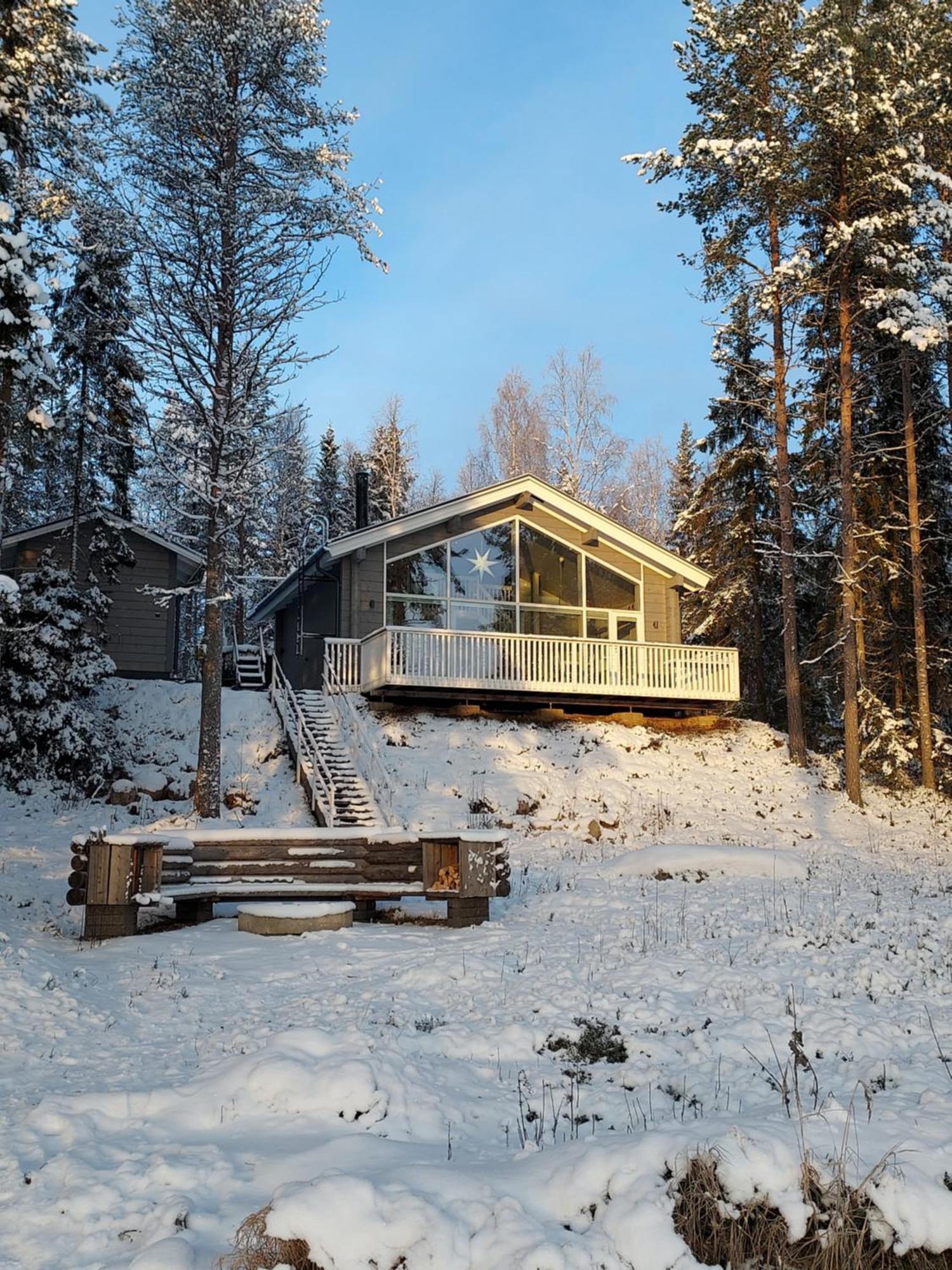 Villa Sirius Sieri, Nice Log-Cottage By The Lake 로바니에미 외부 사진